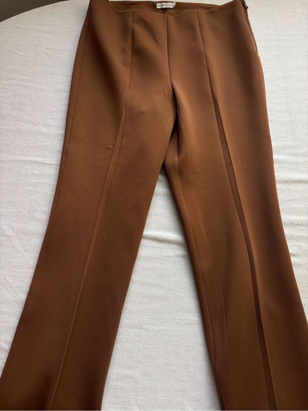 Good American Good Waist Scuba Flare Pants Size 5/XXL Burnt Caramel Brown